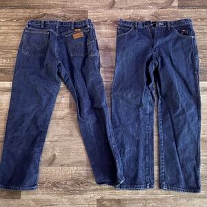 Wrangler Men's FR Deep Blue Relaxed Jeans